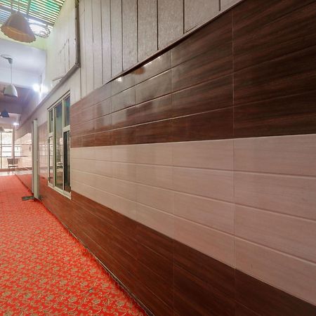 Collection O Paradise And Restaurant Hotell Kashipur Eksteriør bilde
